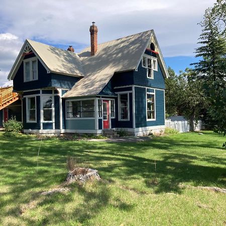 Victorian Guest Getaway-20Mins To Glacier National Park-10Mins To Airport! Columbia Falls Exterior foto